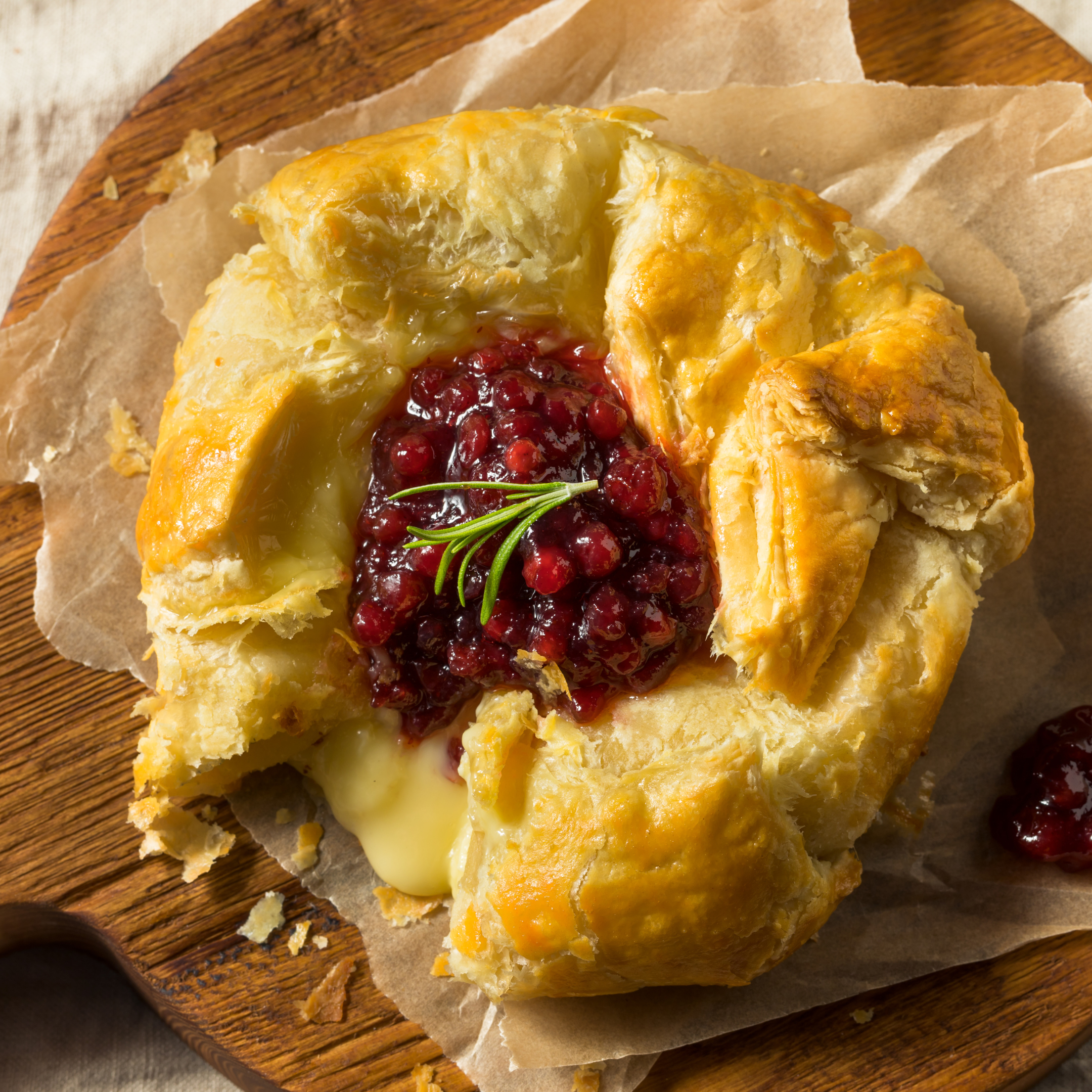 Irresistible Baked Brie & Cranberry Puff Pastry with Mushed by YOU Cranberry Chutney